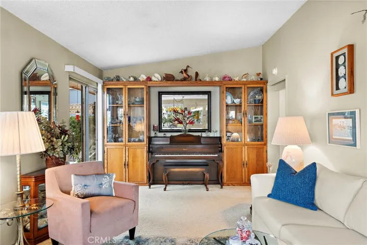114 Yorktown, Newport Beach, California 92660