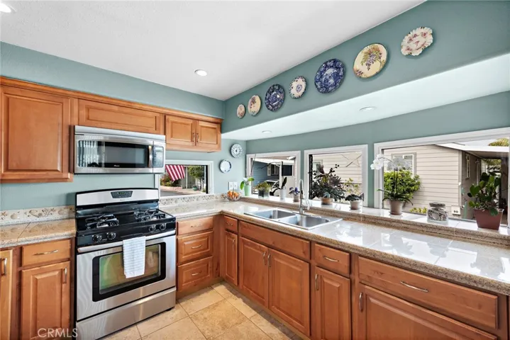 114 Yorktown, Newport Beach, California 92660