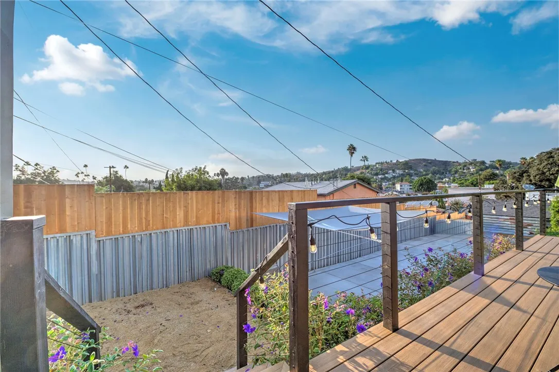 5160 Oakland, Los Angeles, California 90032 home-pic-22