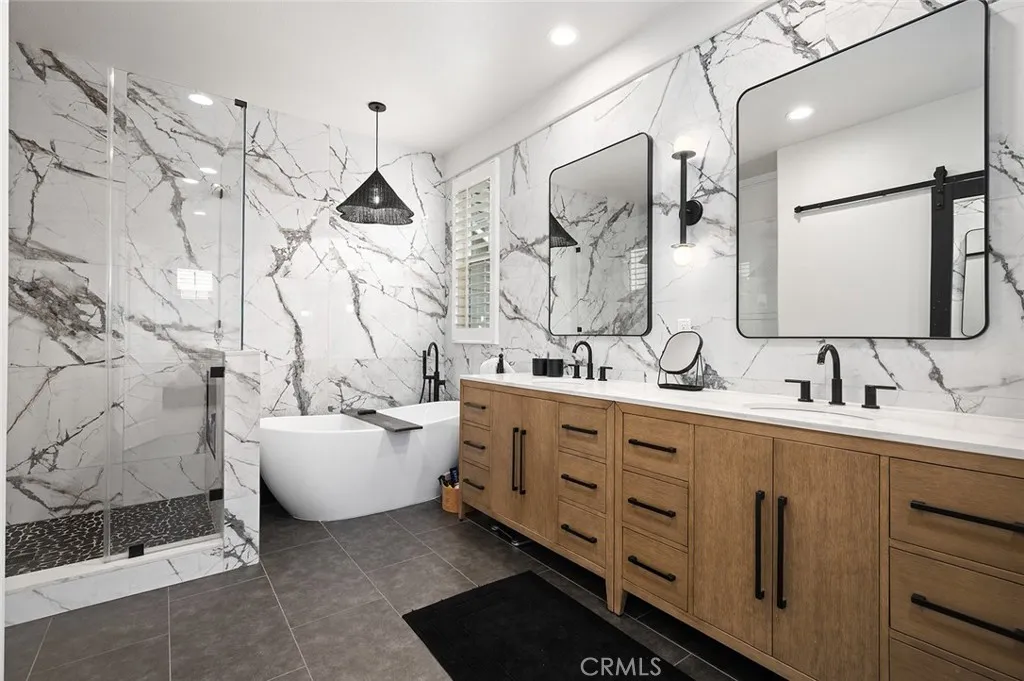 9 Baudin Cir, Ladera Ranch, California 92694 home-pic-23