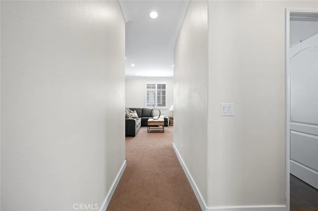 9 Baudin Cir, Ladera Ranch, California 92694 home-pic-20