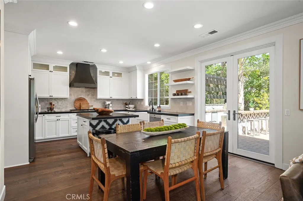 9 Baudin Cir, Ladera Ranch, California 92694 home-pic-12