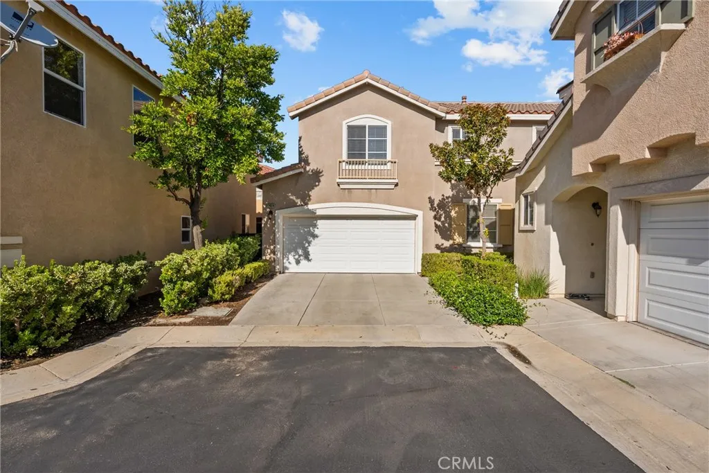 24619 Montevista Circle, Valencia, California 91354 home-pic-0