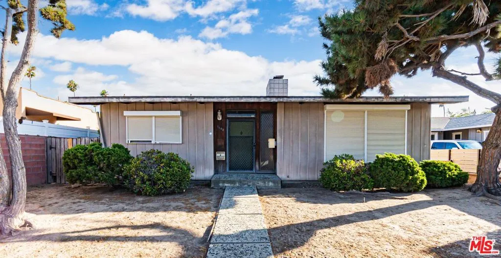 1408 251st Street, Harbor City, California 90710 home-pic-0