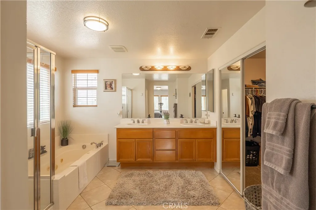 13295 13295 Hollister, Hesperia, California 92344 home-pic-23