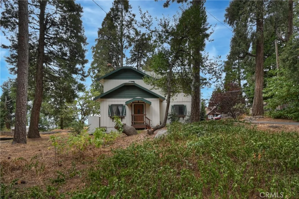 23919 Inspiration, Crestline, California 92325 home-pic-37