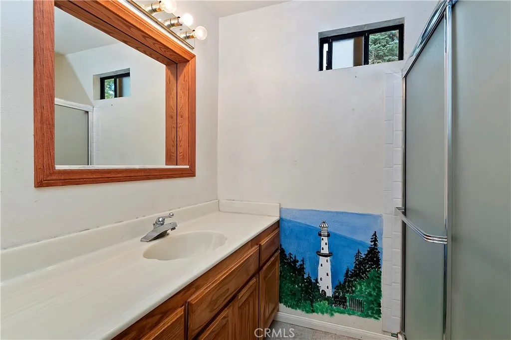 23919 Inspiration, Crestline, California 92325 home-pic-12