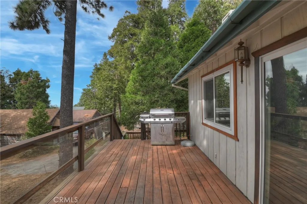 23919 Inspiration, Crestline, California 92325 home-pic-29