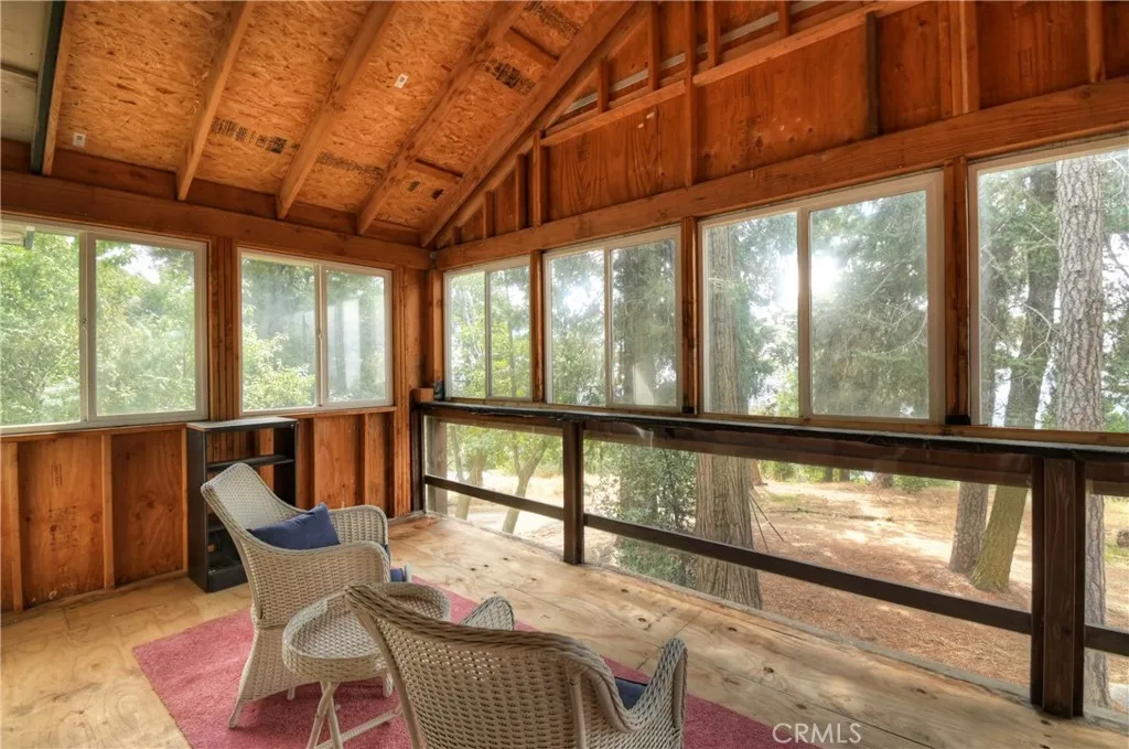 23919 Inspiration, Crestline, California 92325 home-pic-16