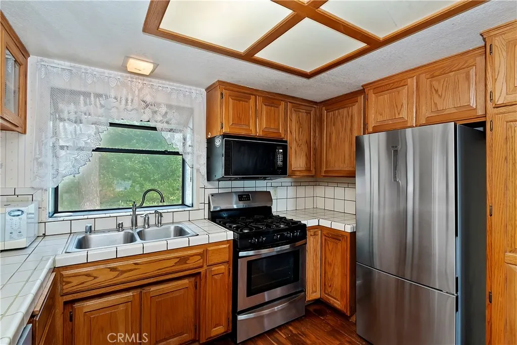 23919 Inspiration, Crestline, California 92325 home-pic-11