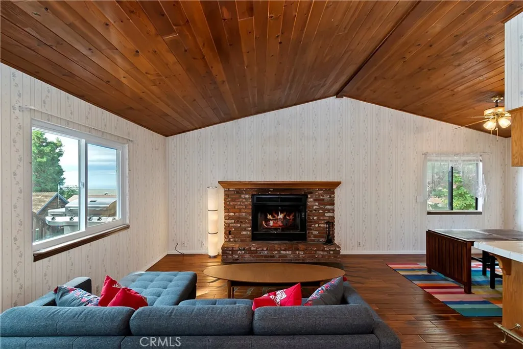 23919 Inspiration, Crestline, California 92325 home-pic-3