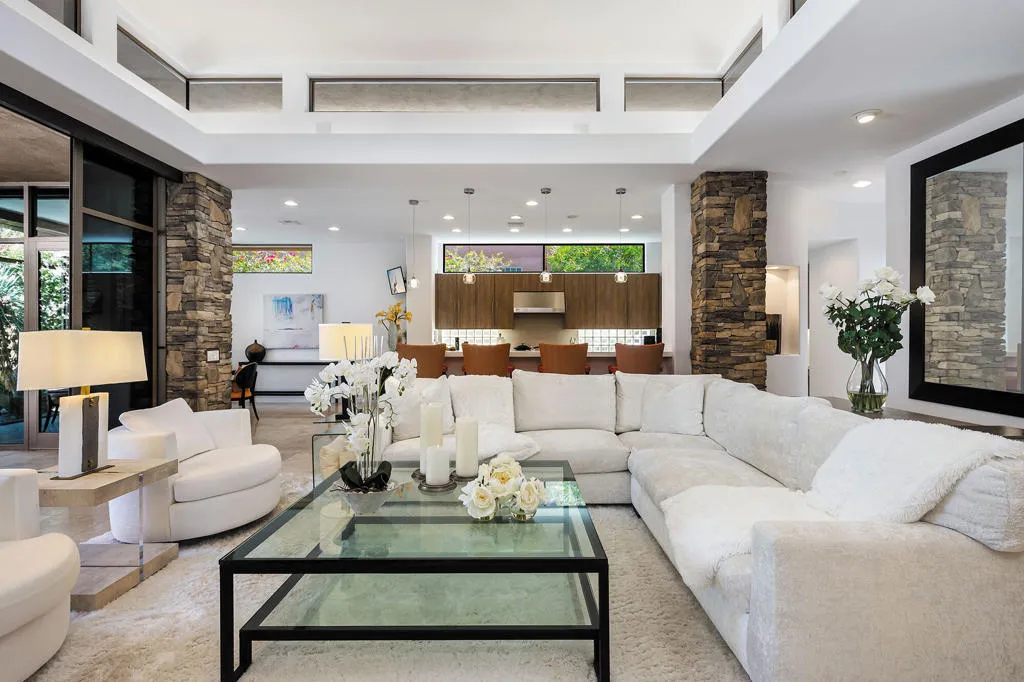 810 Shadow Vista, Palm Desert, California 92260 home-pic-8