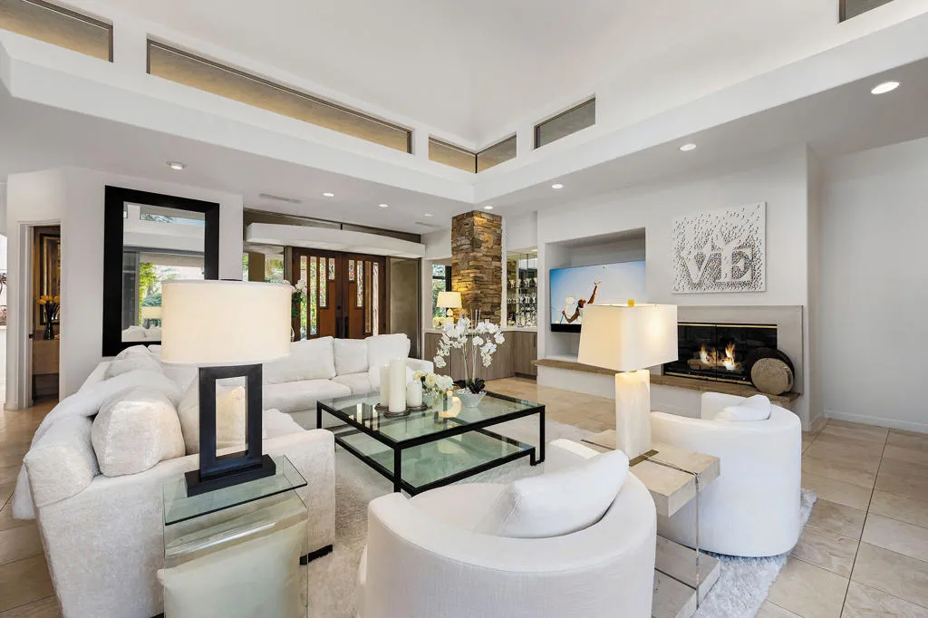 810 Shadow Vista, Palm Desert, California 92260 home-pic-6