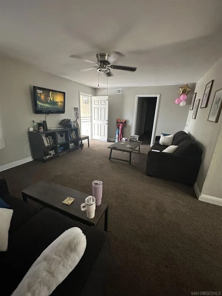 5898 Mountain View Ave, Riverside, California 92504 home-pic-3