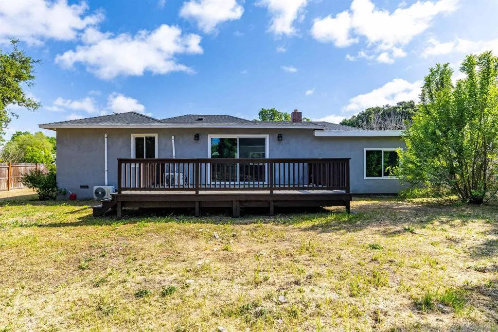 720 Gough Ave, Templeton, California 93465 home-pic-26