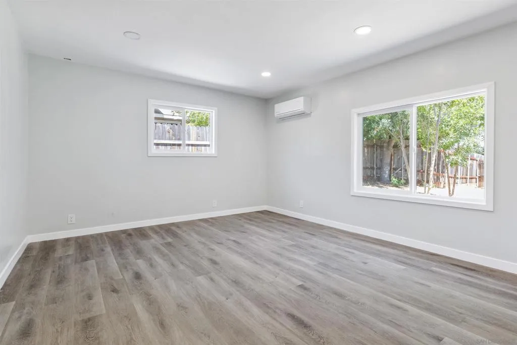 720 Gough Ave, Templeton, California 93465 home-pic-15