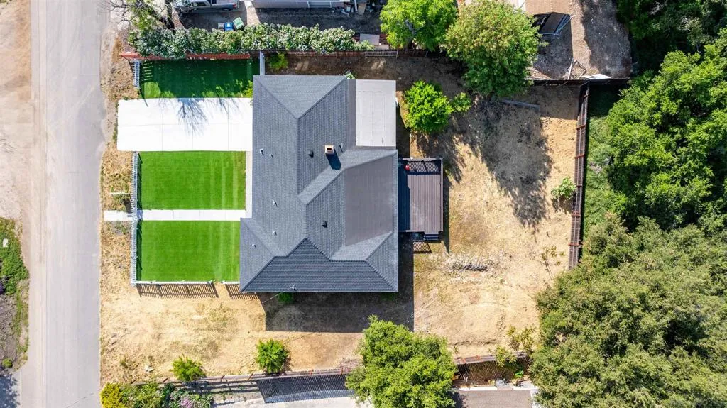 720 Gough Ave, Templeton, California 93465 home-pic-2