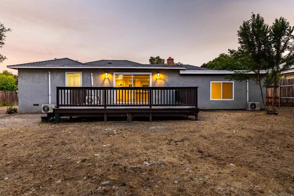 720 Gough Ave, Templeton, California 93465 home-pic-32