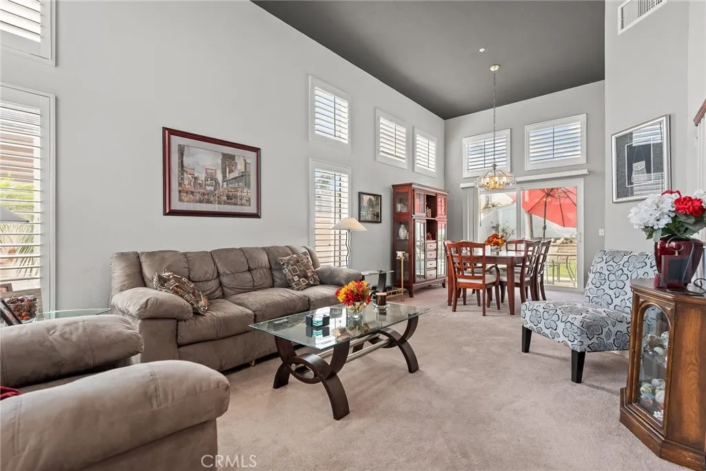 6828 6828 Tiara, Highland, California 92346 home-pic-7