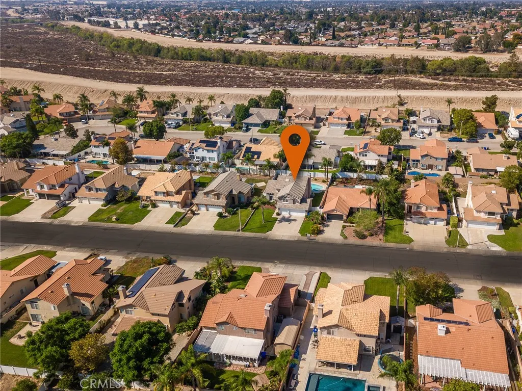 6828 6828 Tiara, Highland, California 92346 home-pic-47
