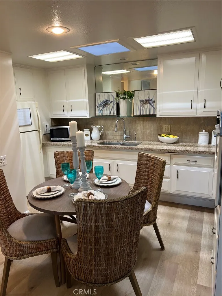 1660 Monterey Rd., Seal Beach, California 90740 home-pic-4