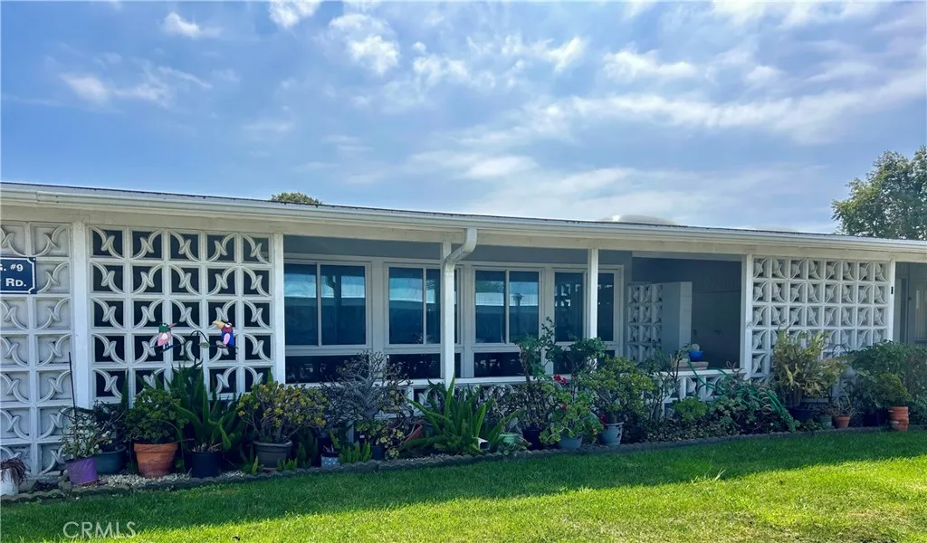 1660 Monterey Rd., Seal Beach, California 90740 home-pic-1