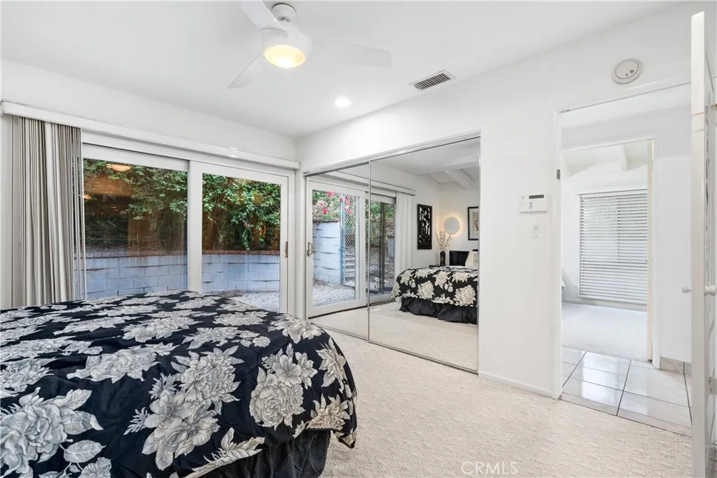 5111 San Feliciano, Woodland Hills, California 91364 home-pic-20