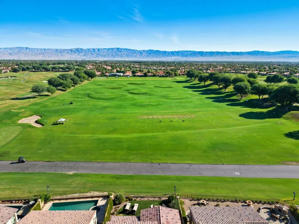 80486 Champions Way, La Quinta, California 92253 home-pic-7