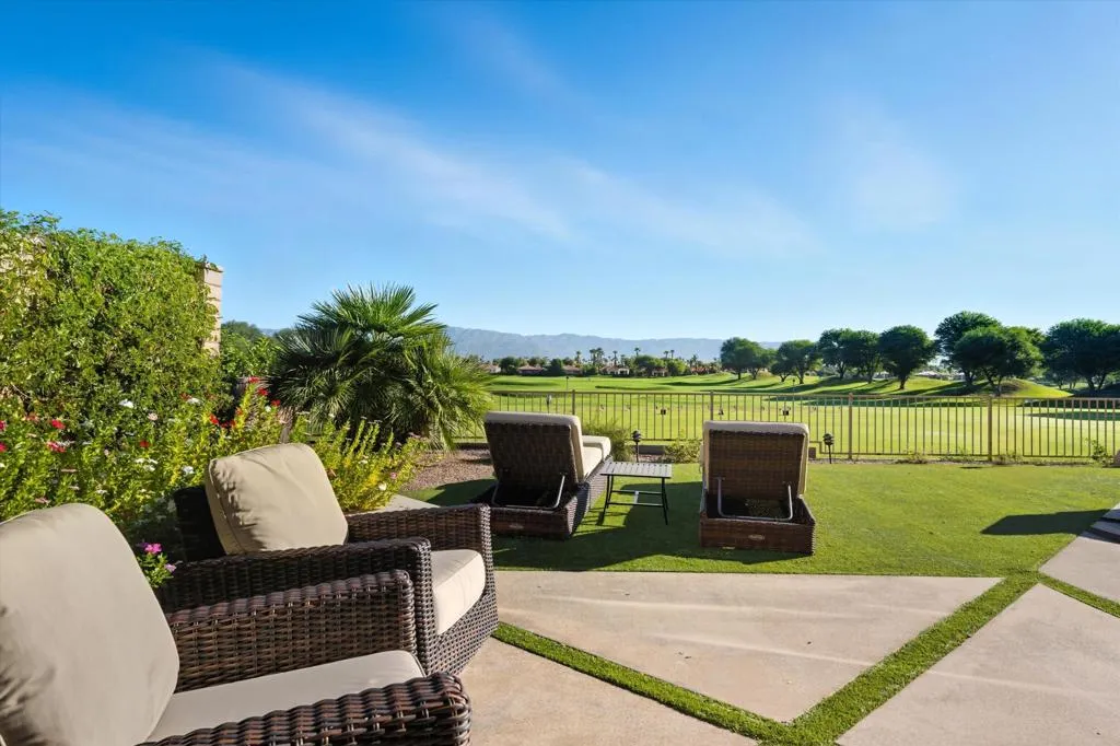 80486 Champions Way, La Quinta, California 92253 home-pic-9