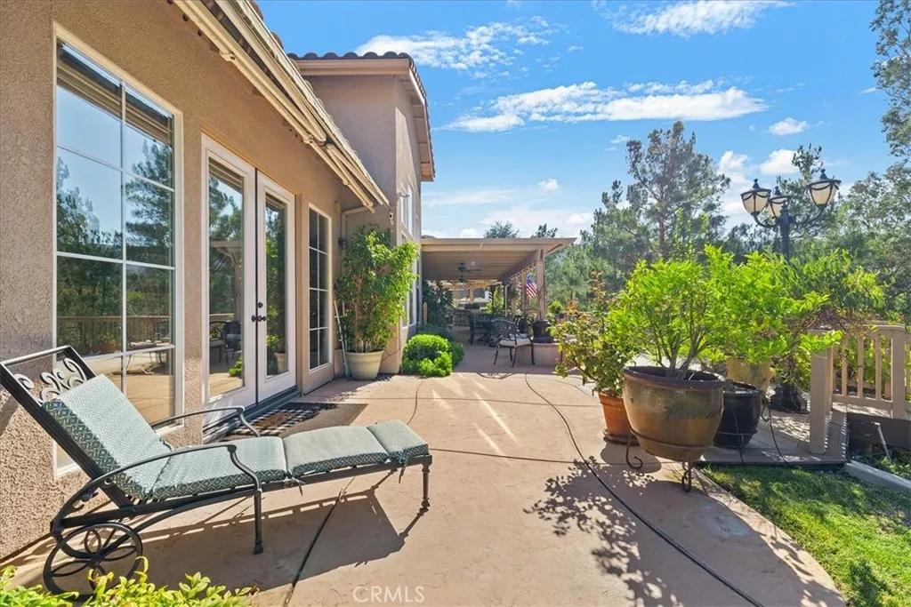 42926 Joshua Tree Court, Murrieta, California 92562 home-pic-33