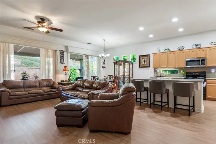24009 Watercress, Corona, California 92883