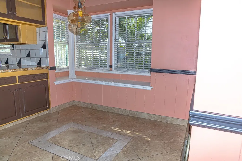 6210 S Corning, Ladera Heights, California 90056 home-pic-18