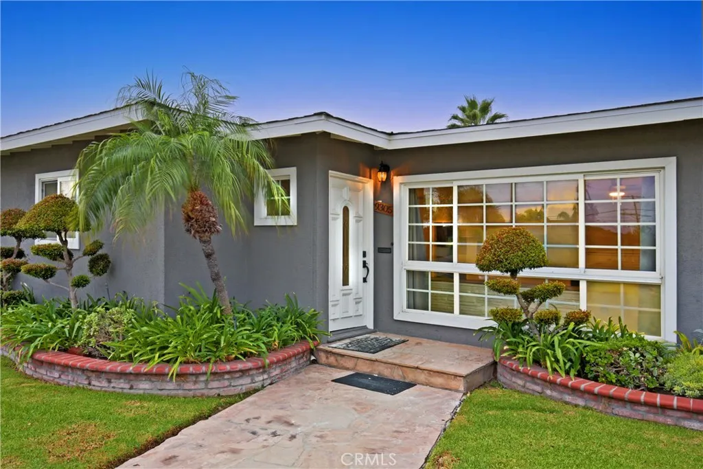 9305 Downey, Downey, California 90240 home-pic-2