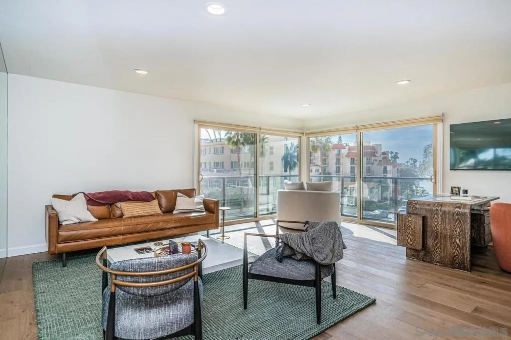 909 Coast Blvd 10, La Jolla, California 92037 — photo 5