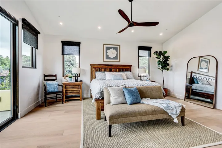 118 Via Buena Ventura, Redondo Beach, California 90277