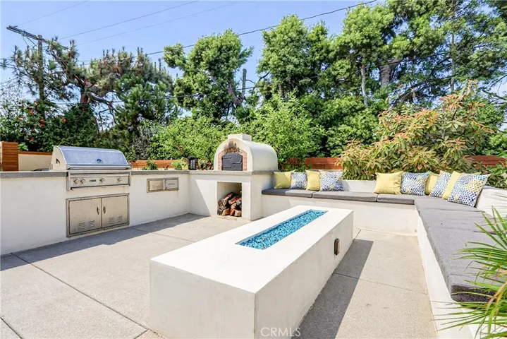 118 Via Buena Ventura, Redondo Beach, California 90277