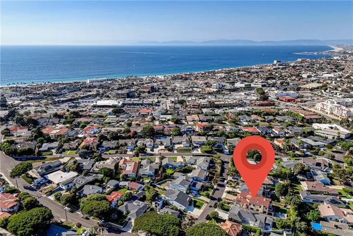 118 Via Buena Ventura, Redondo Beach, California 90277