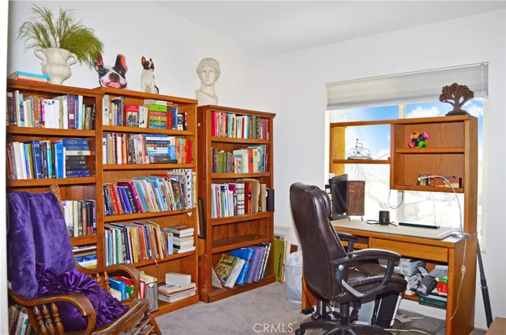 3rd Bedroom (Upstairs)