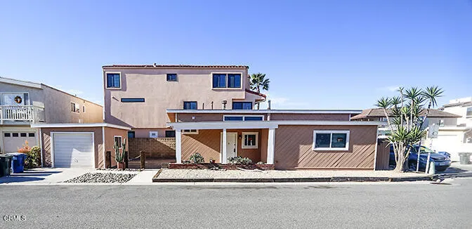3661 Sunset Lane, Oxnard, California 93035 home-pic-0