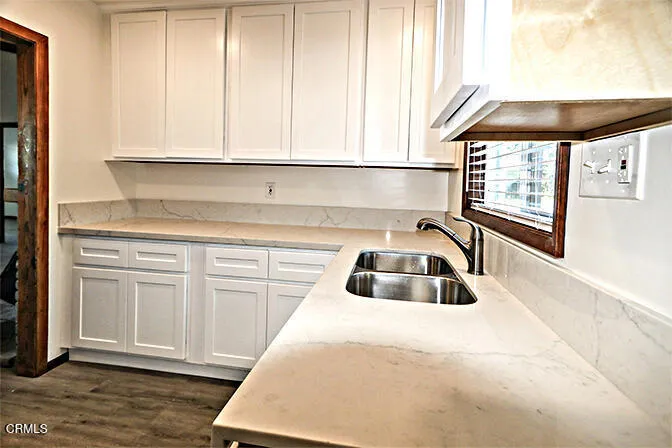 3661 Sunset Lane, Oxnard, California 93035 home-pic-7