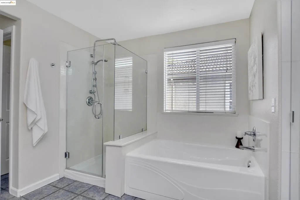 34 Fuller Ct, Oakley, California 94561 home-pic-29