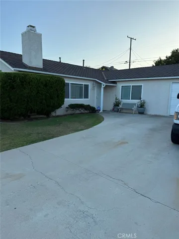 2073 2073 President, Costa Mesa, California 92627