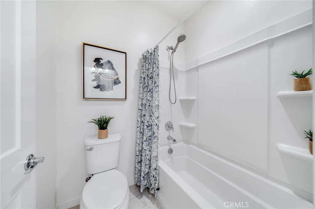 105 High Meadow, Lake Forest, California 92610 home-pic-28