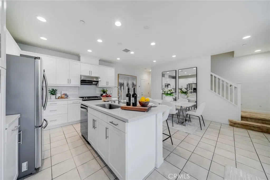 105 High Meadow, Lake Forest, California 92610 home-pic-13