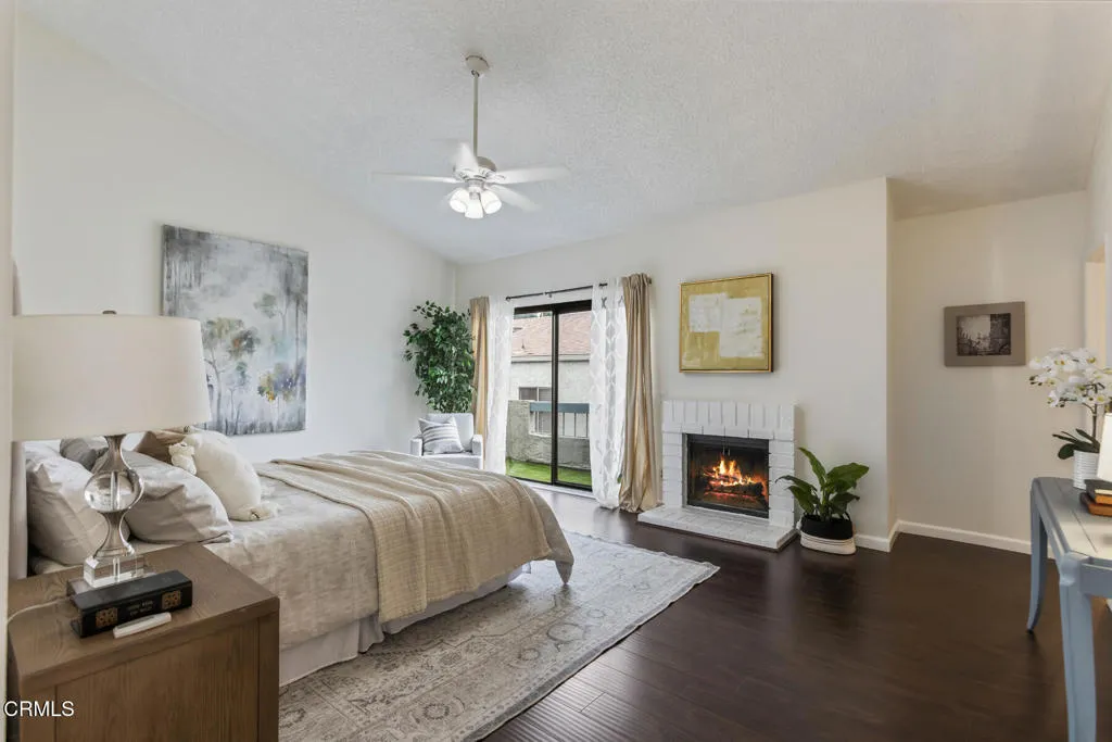 5230 Bellingham Avenue 6, Valley Village, California 91607 home-pic-32