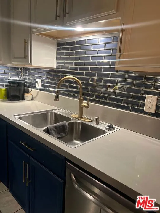 640 W 4th Street 204, Long Beach, California 90802 home-pic-4