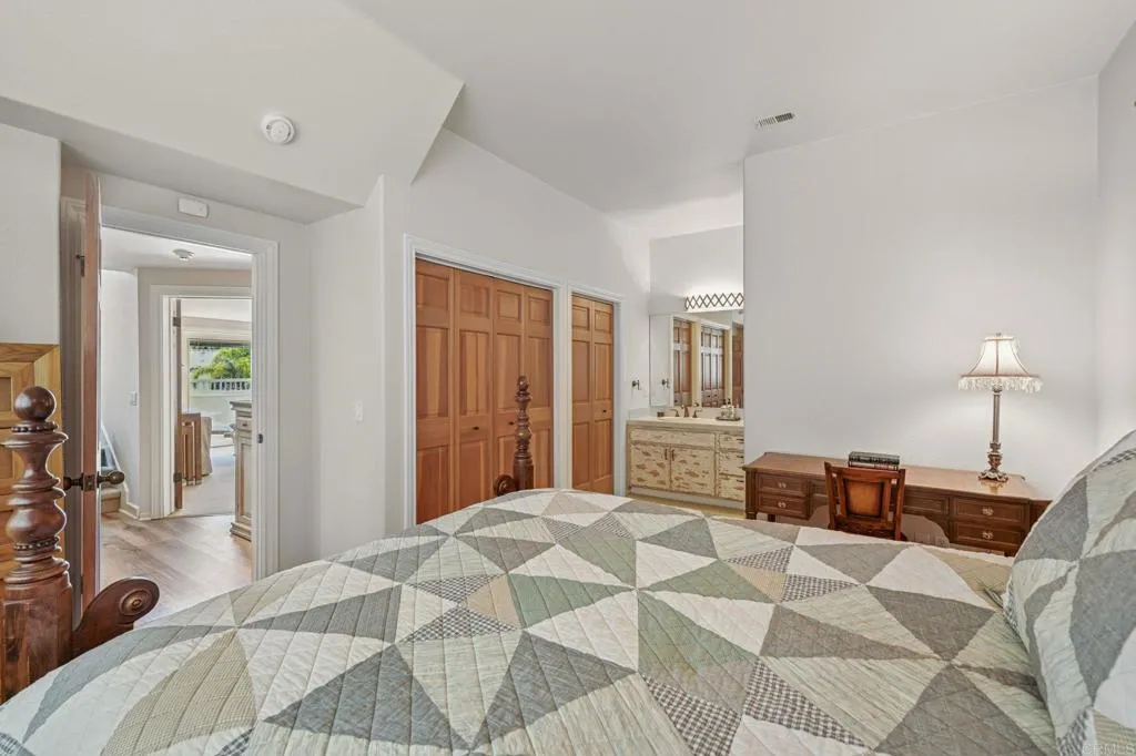 2542 Manchester Avenue, Cardiff By The Sea, California 92007 home-pic-29