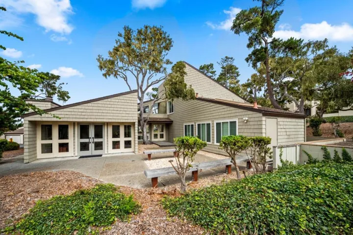 1103 Heather Lane, Pacific Grove, California 93950
