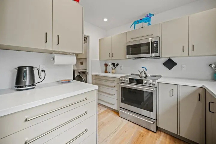 1103 Heather Lane, Pacific Grove, California 93950