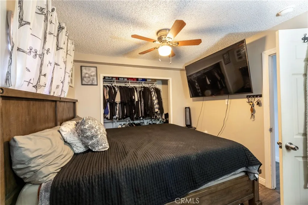 6000 Vinevale, Maywood, California 90270 home-pic-13